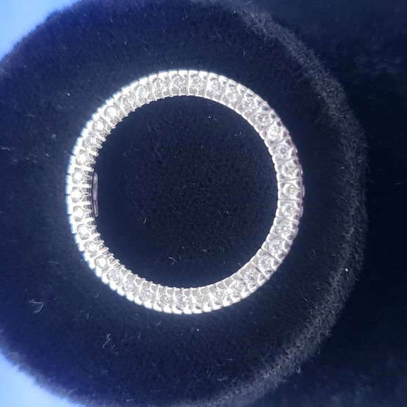 10k White gold diamond slide pendant - Picture 5 of 10